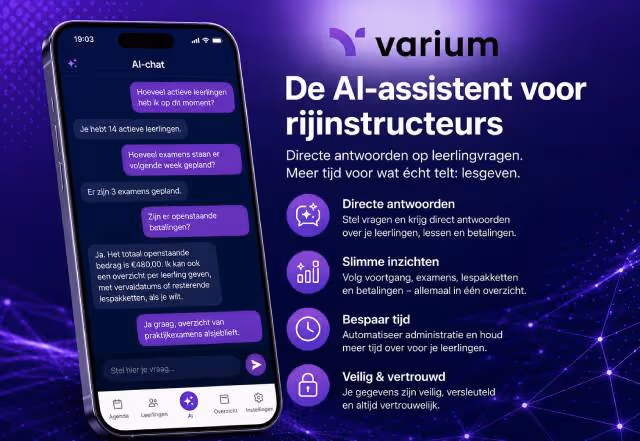 Varium AI-assistent met leerlingdata en lesinzichten op een smartphone